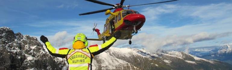 CNSAS: geo-information for prevention and surveillance of mountain activities